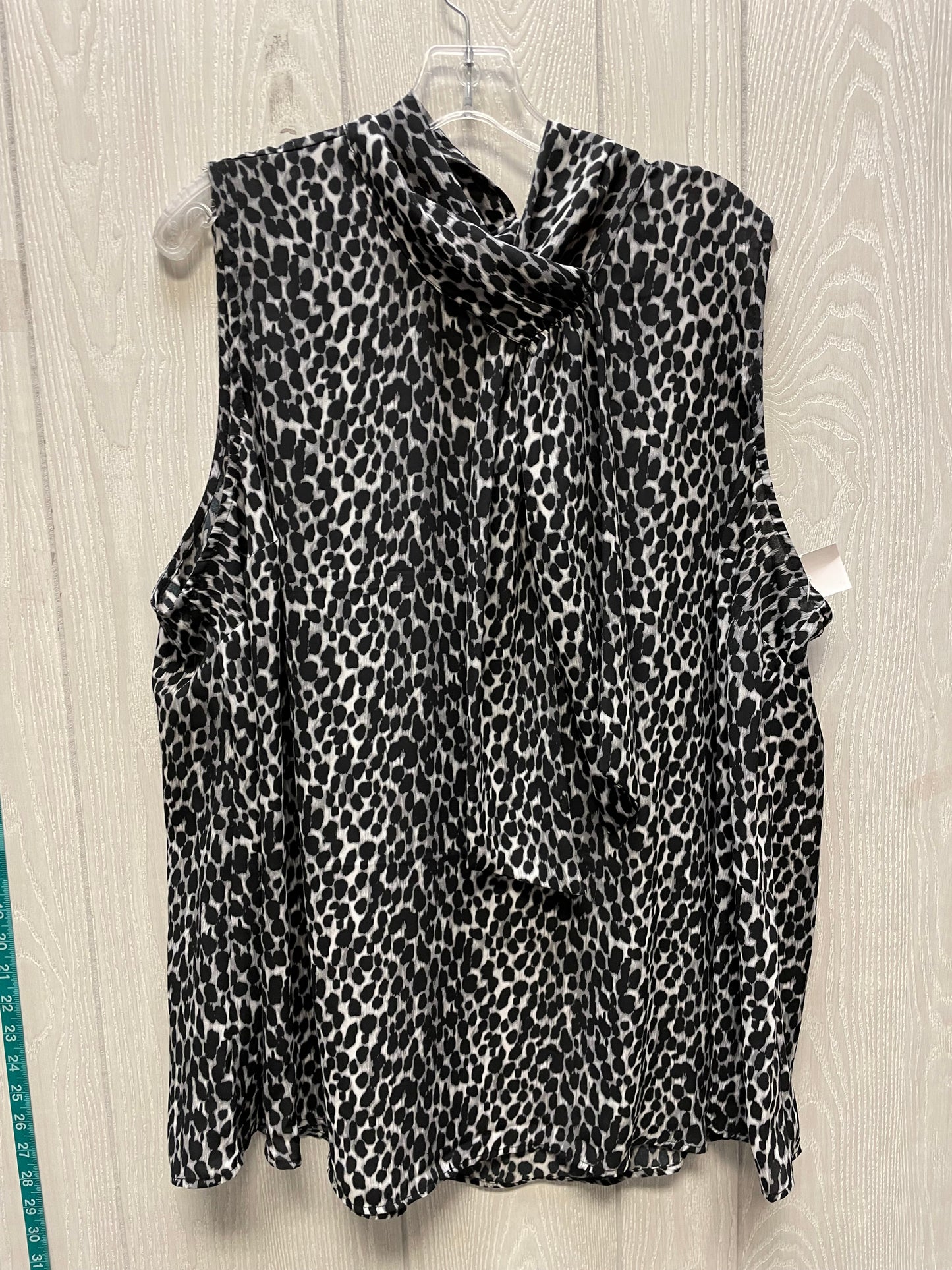 Blouse Sleeveless By Torrid In Animal Print, Size: 2x