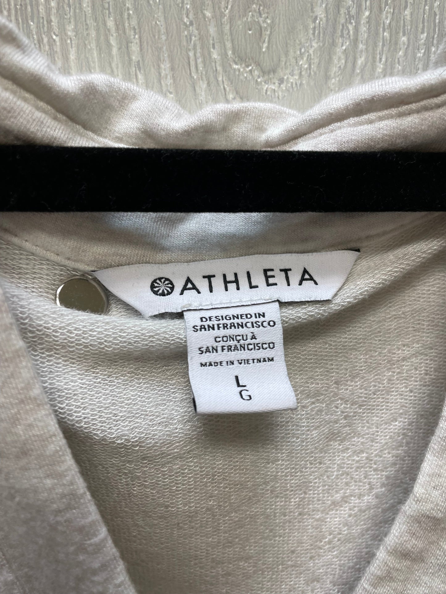 Top Short Sleeve By Athleta In Cream, Size: L