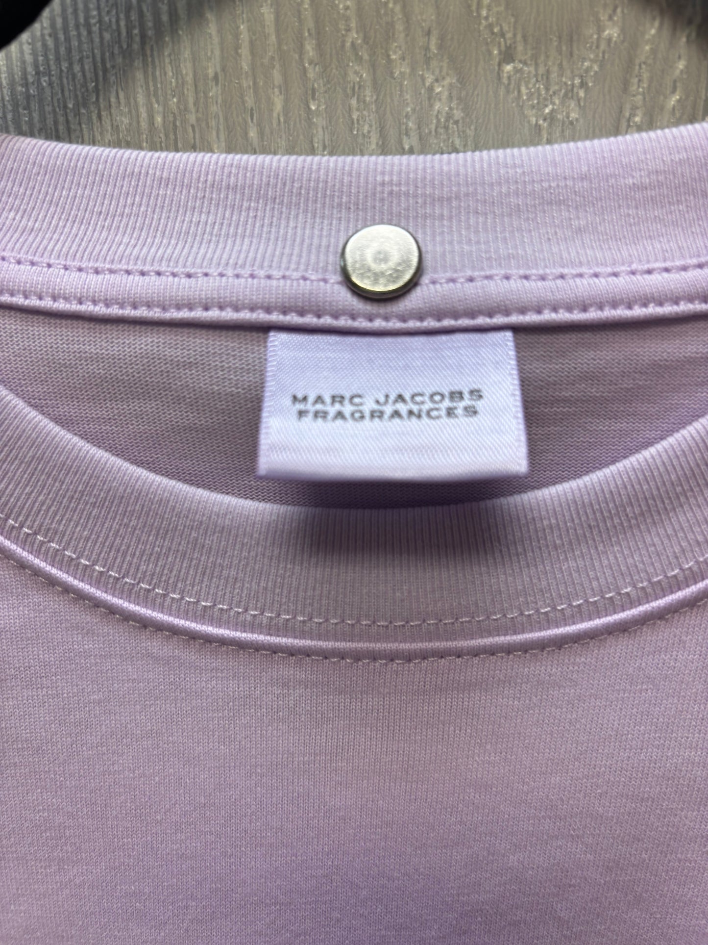 Top Short Sleeve Luxury Designer By Marc Jacobs In Purple & Silver, Size: L