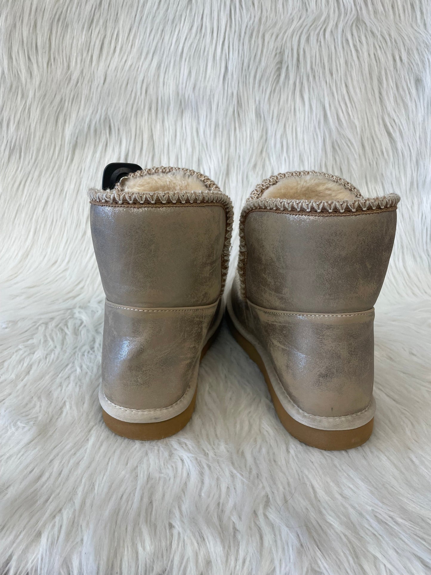 Boots Snow By Crown Vintage In Gold & Silver, Size: 10