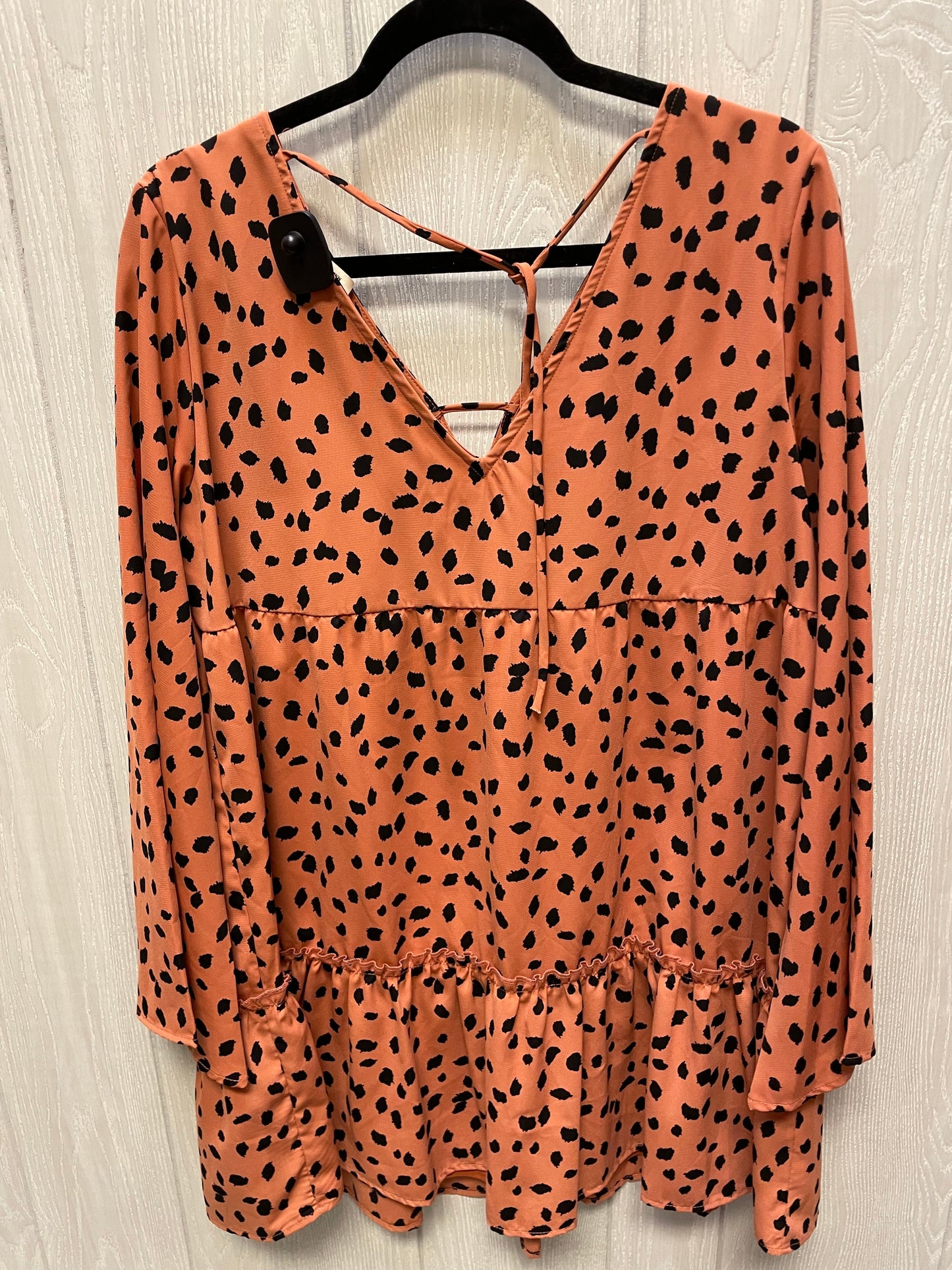 Dress Casual Short By Peach Love Cream California In Animal Print, Size: M