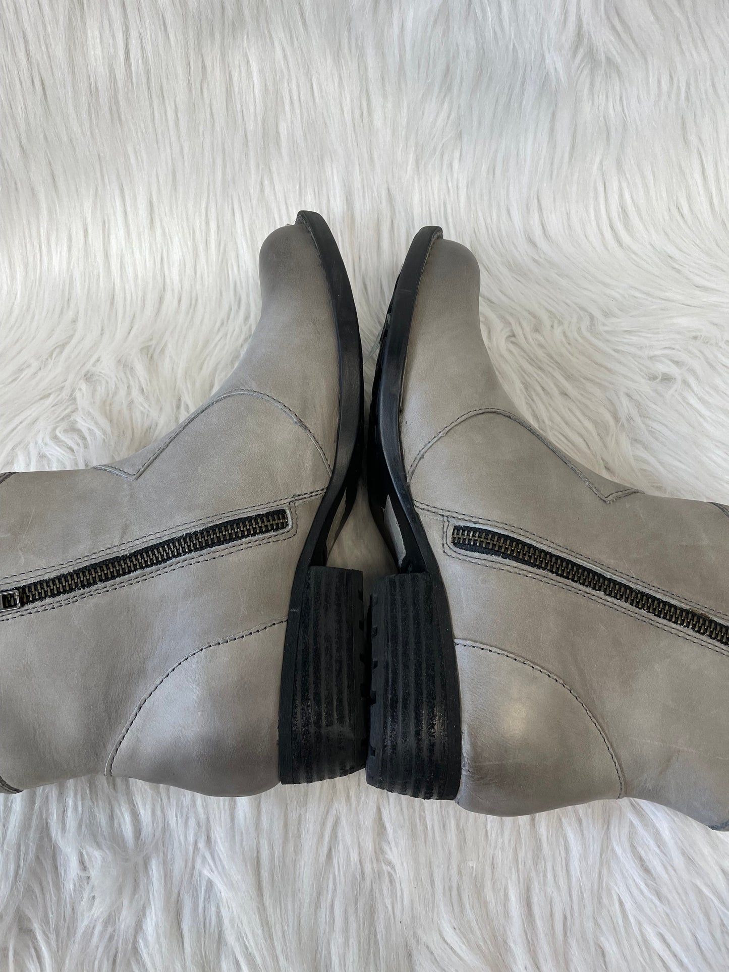 Boots Leather By Born In Grey, Size: 9