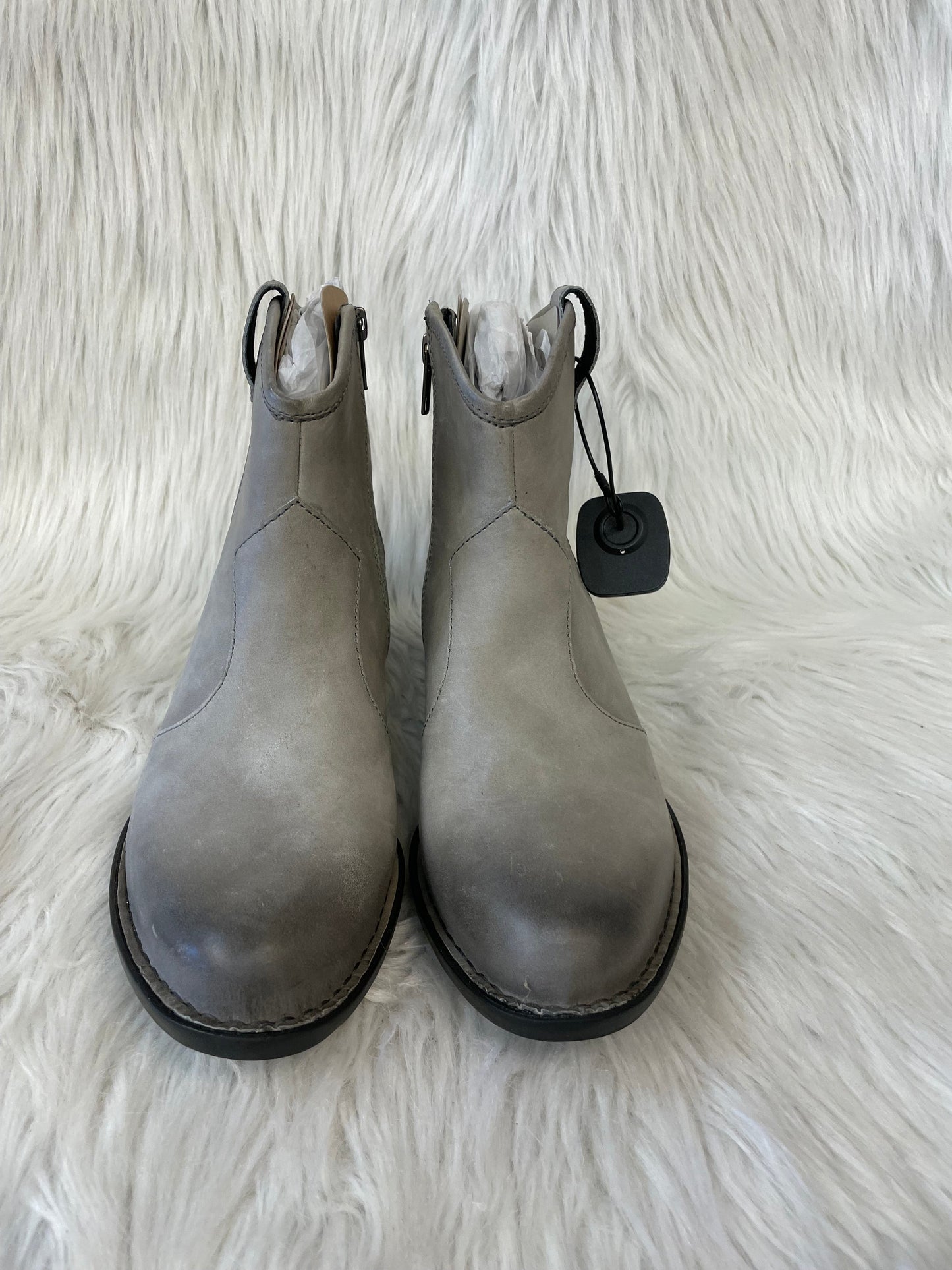 Boots Leather By Born In Grey, Size: 9