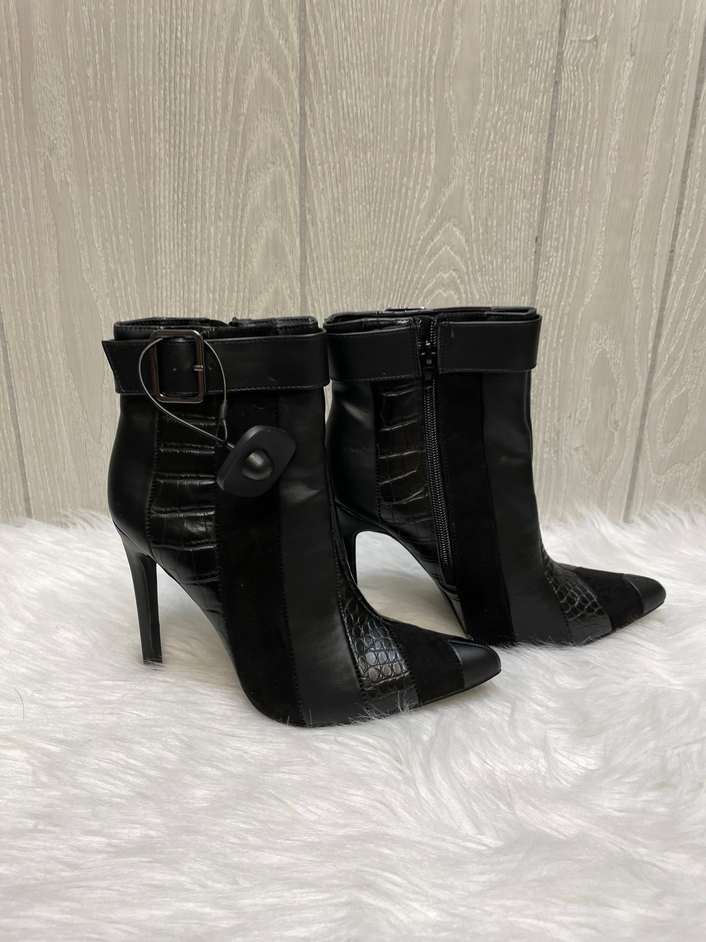 Black Boots Ankle Heels Shoedazzle, Size 8