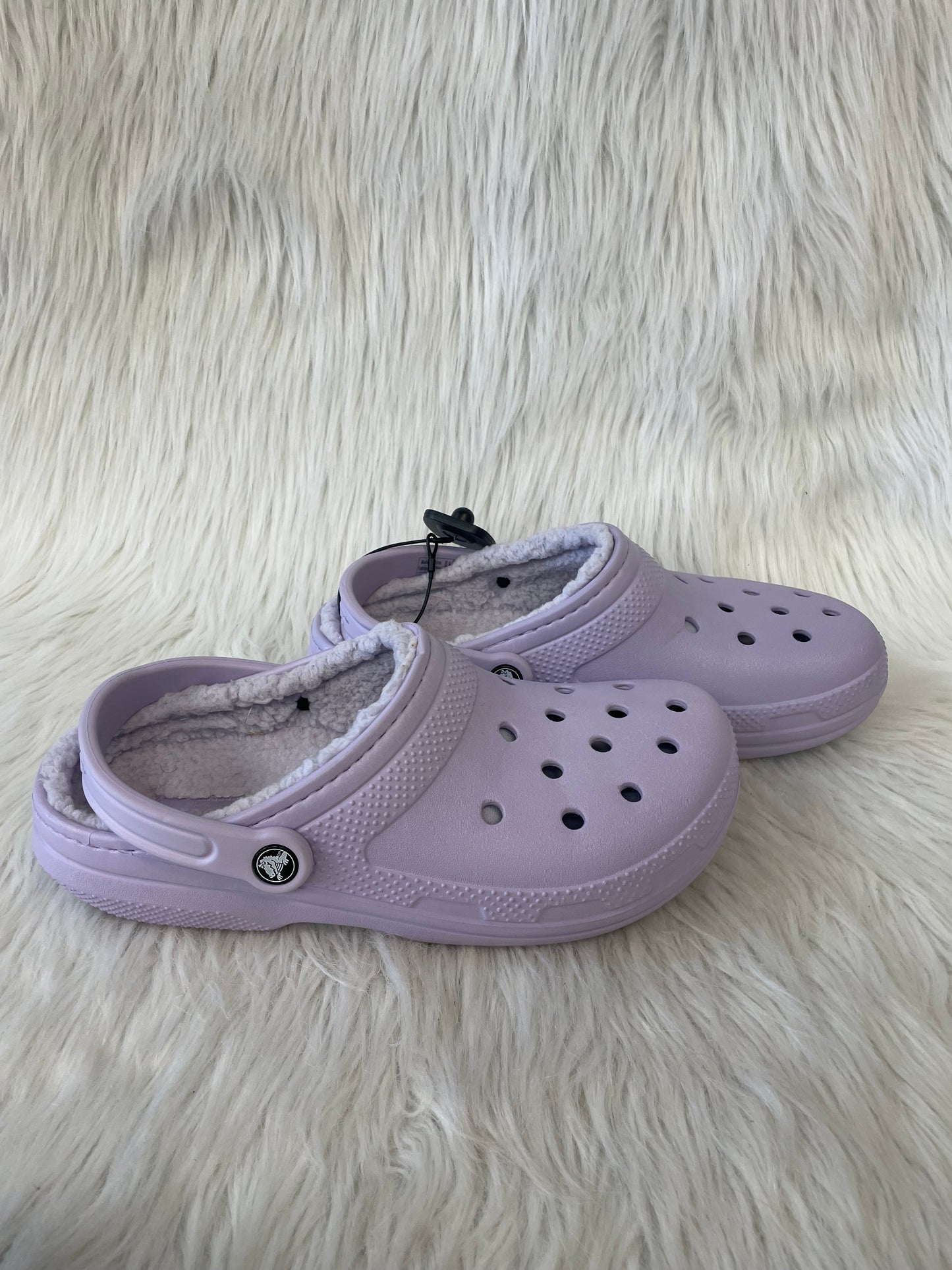 Shoes Flats By Crocs In Purple, Size: 10