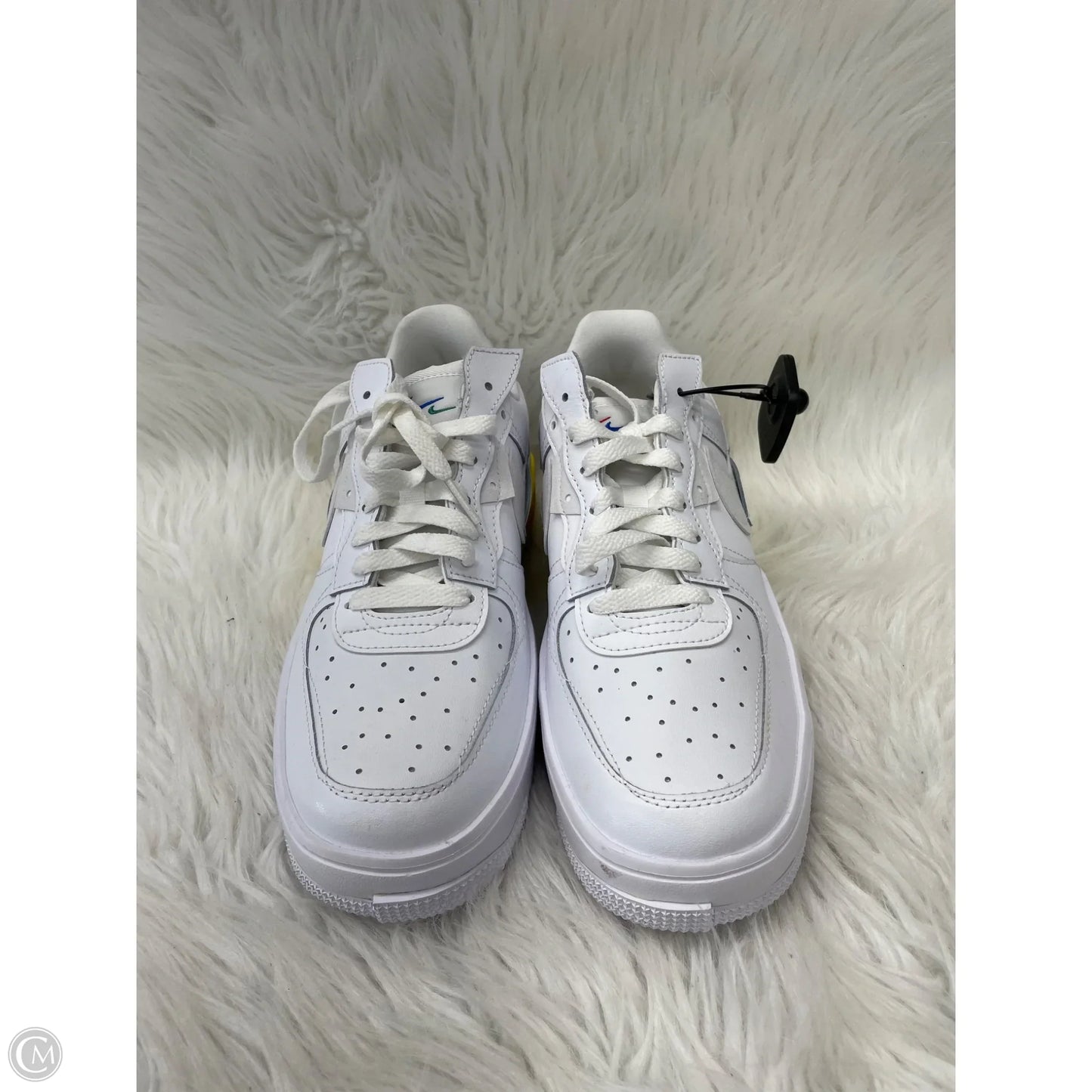 Shoes Sneakers By Nike In White & Yellow, Size: 9.5