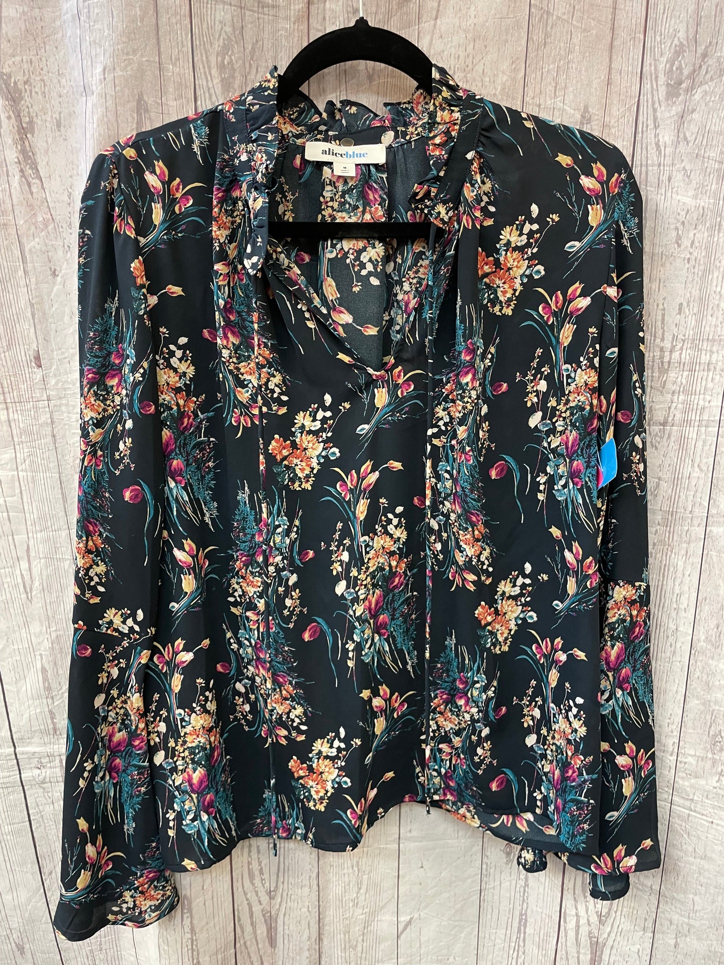 Blouse Long Sleeve By Clothes Mentor  Size: M