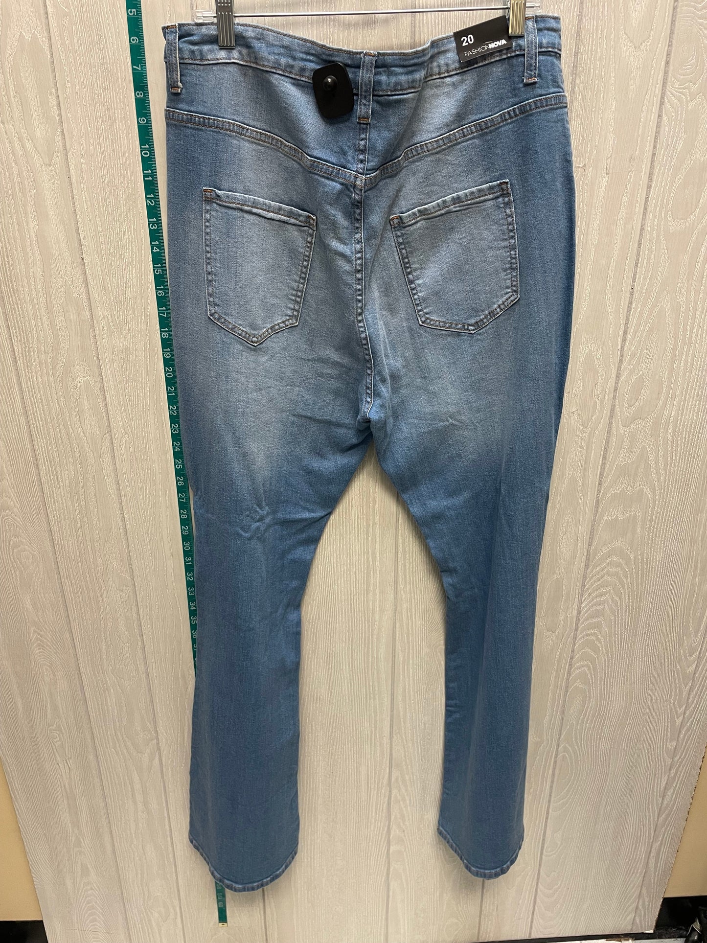 Denim Jeans Flared Fashion Nova, Size 20
