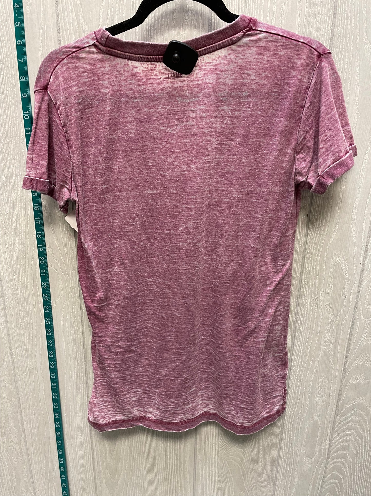 Red Top Short Sleeve Clothes Mentor, Size S