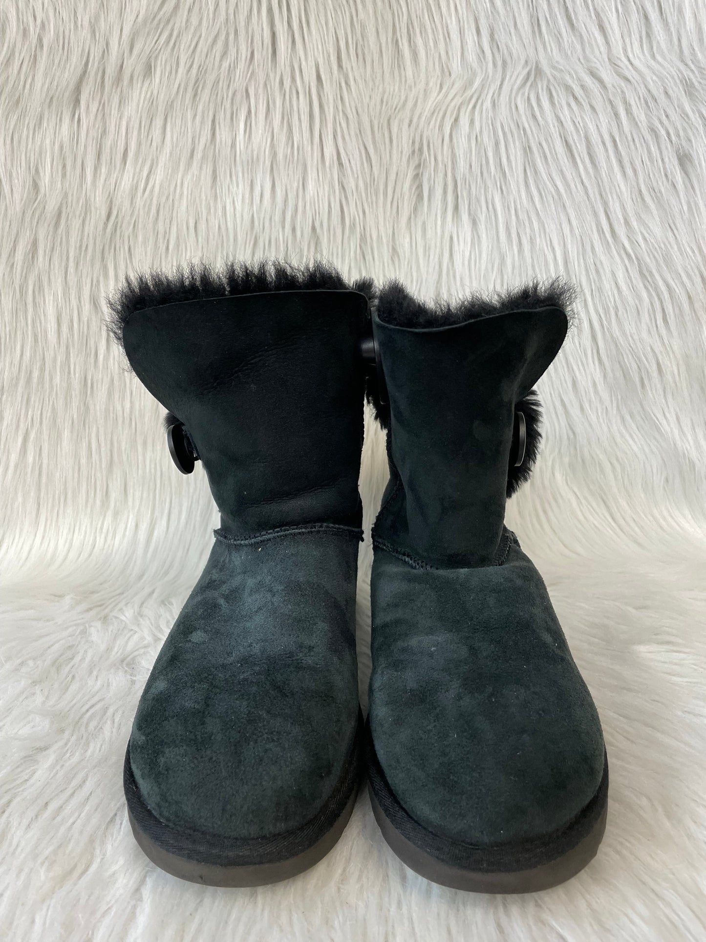 Boots Designer By Ugg In Black, Size: 8