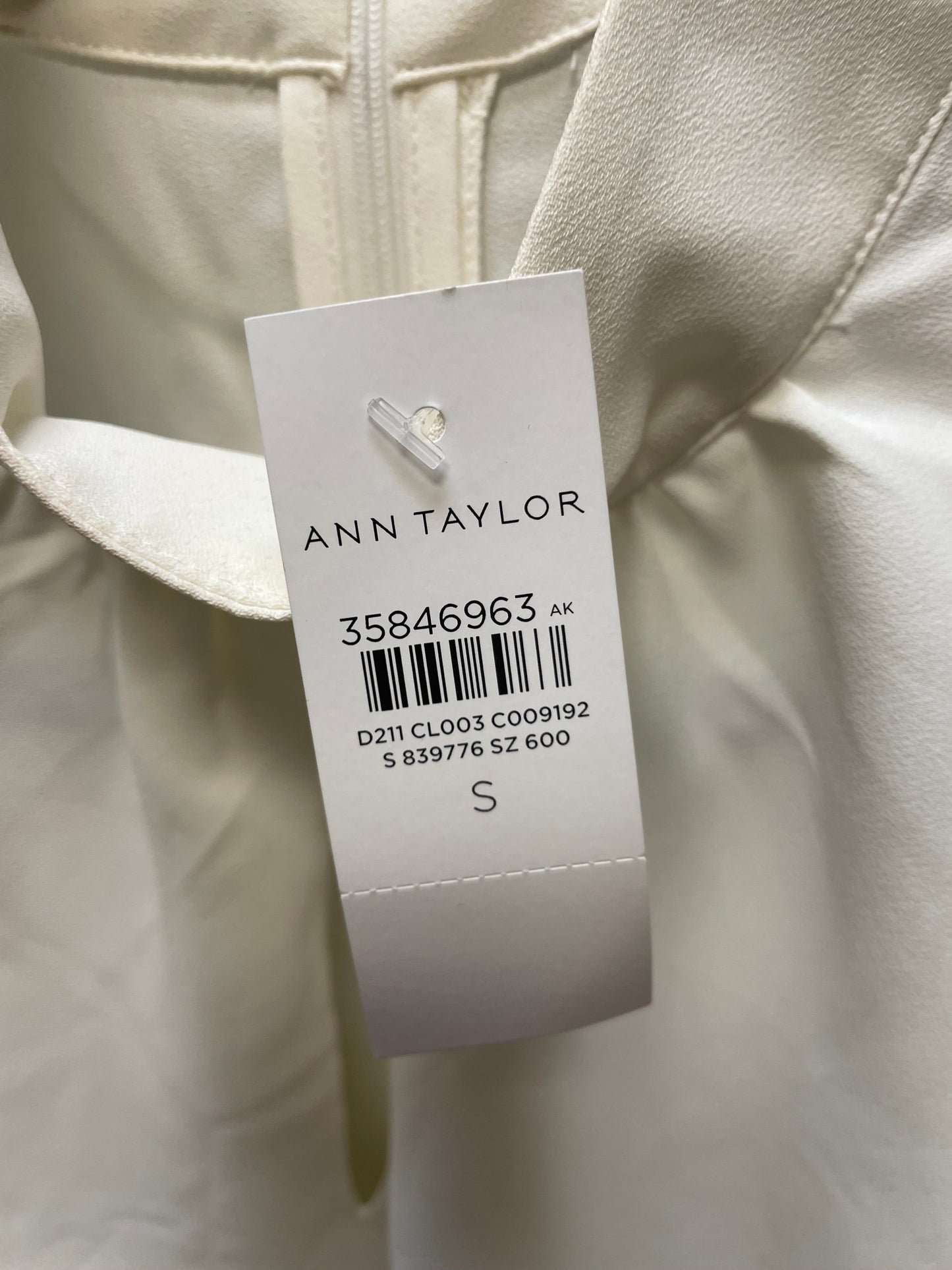 Blouse Long Sleeve By Ann Taylor In Cream, Size: S