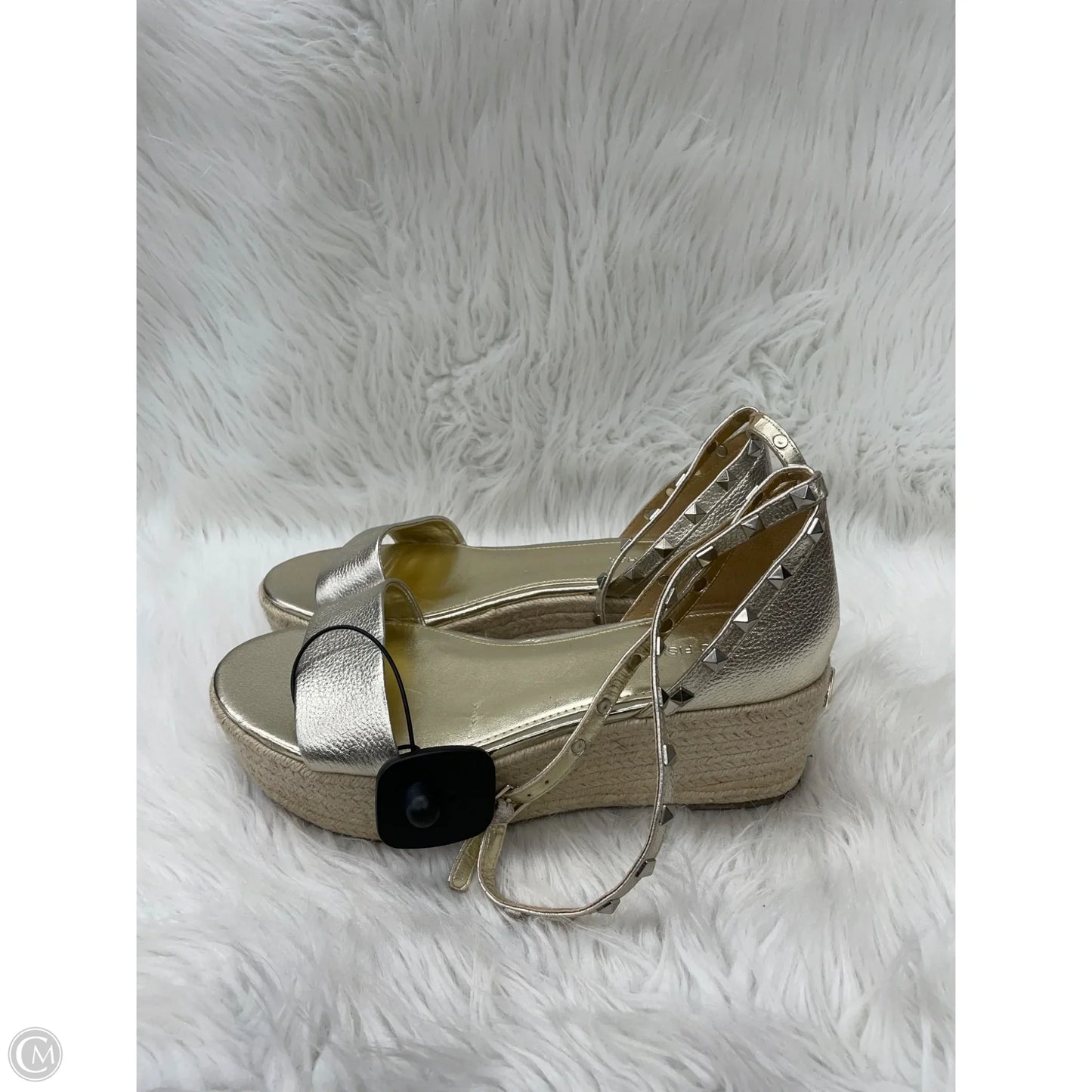 Sandals Heels Platform By Marc Fisher In Gold, Size: 10