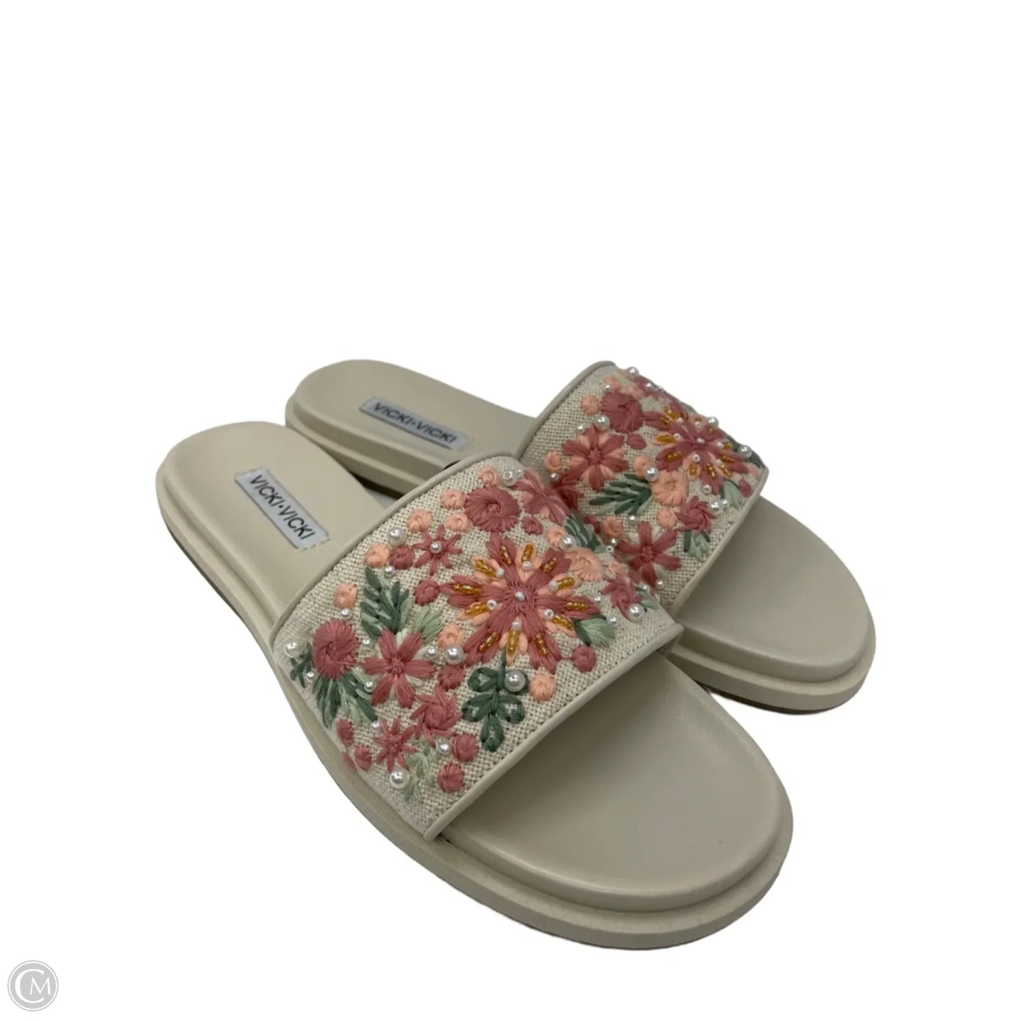 Sandals Flats By Clothes Mentor In Cream, Size: 7.5