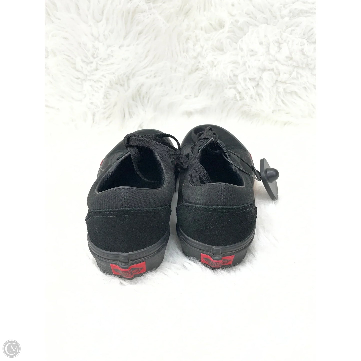 Shoes Sneakers By Vans In Black & Red, Size: 8