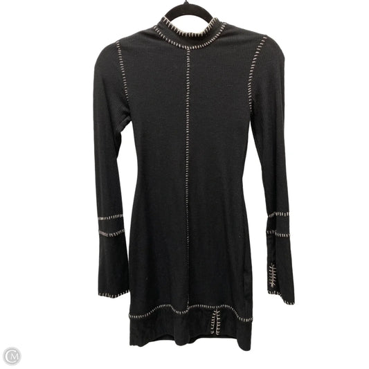 Dress Casual Short By Free People In Black & Cream, Size: Xs