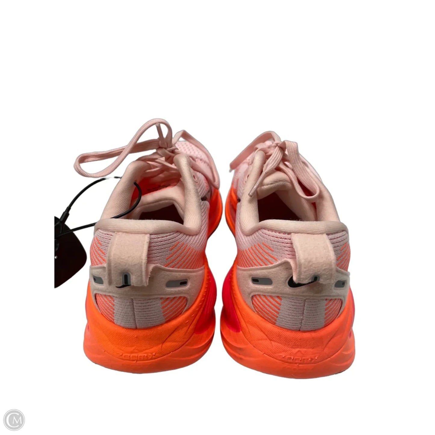 Shoes Athletic By Nike In Coral, Size: 6.5