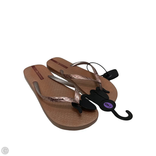 Sandals Flip Flops By Clothes Mentor In Rose Gold, Size: 8