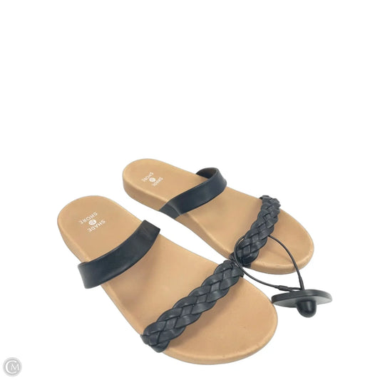 Sandals Flats By Shade & Shore In Black & Brown, Size: 6