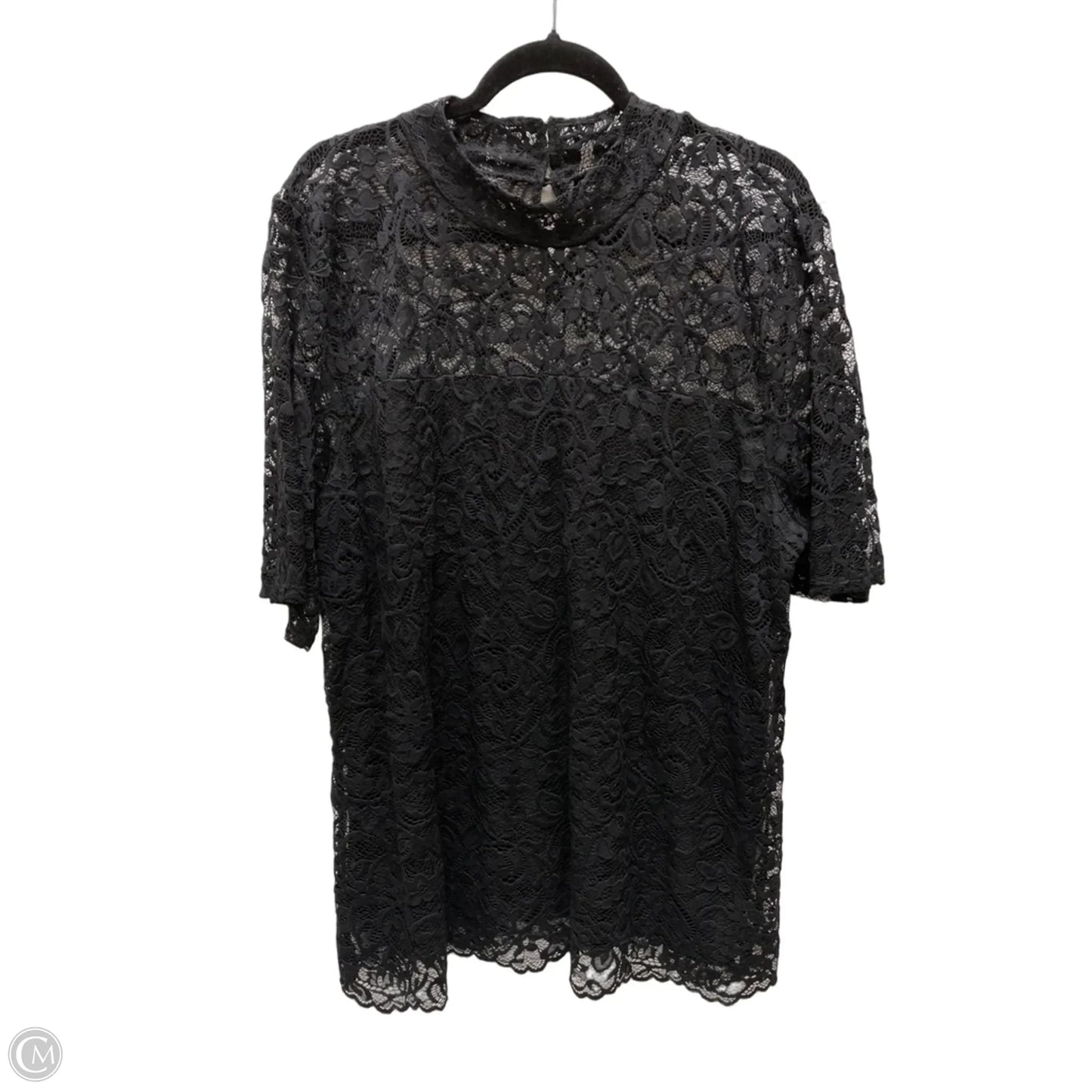 Top Short Sleeve By Torrid In Black, Size: 3x