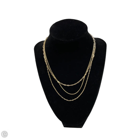 Necklace Layered By Clothes Mentor