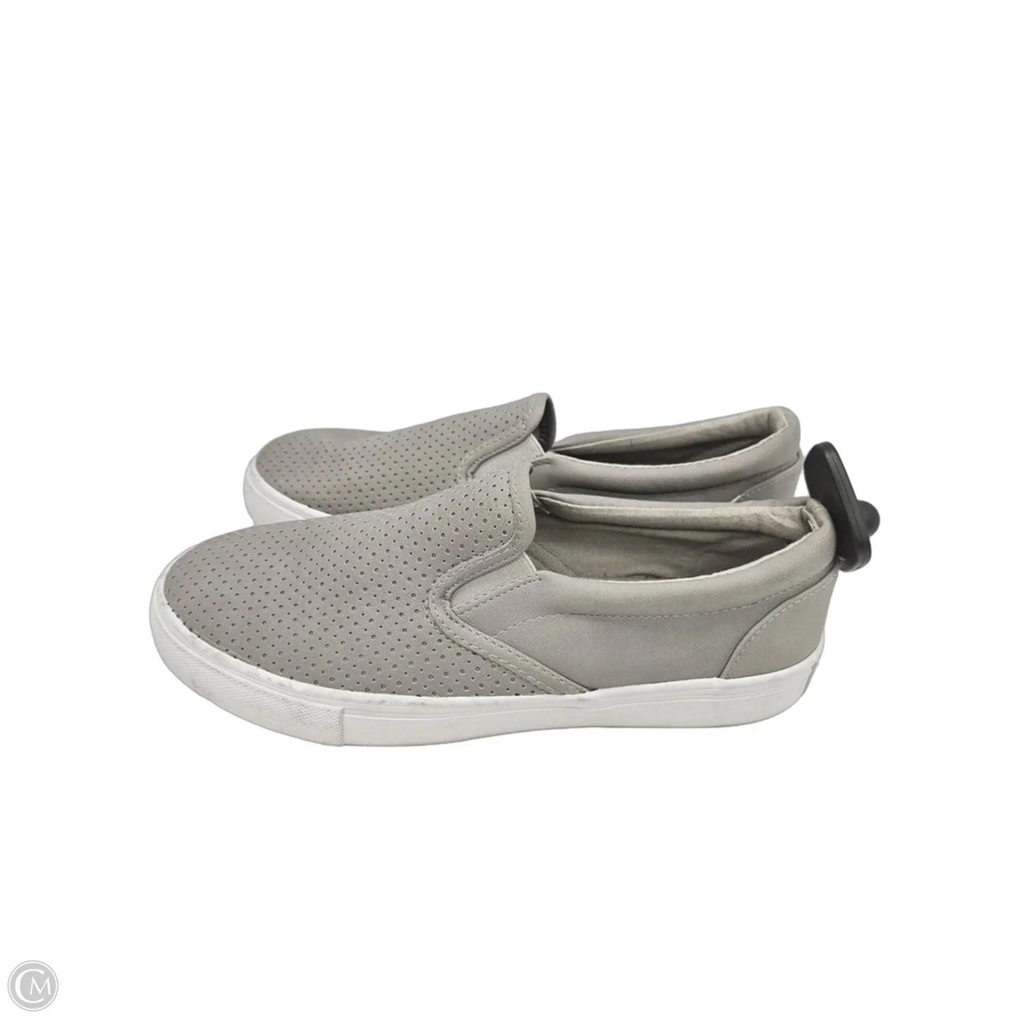 Shoes Flats By Soda In Grey, Size: 9