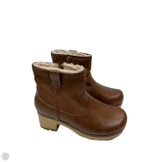 Boots Ankle Heels By Universal Thread In Brown, Size: 6