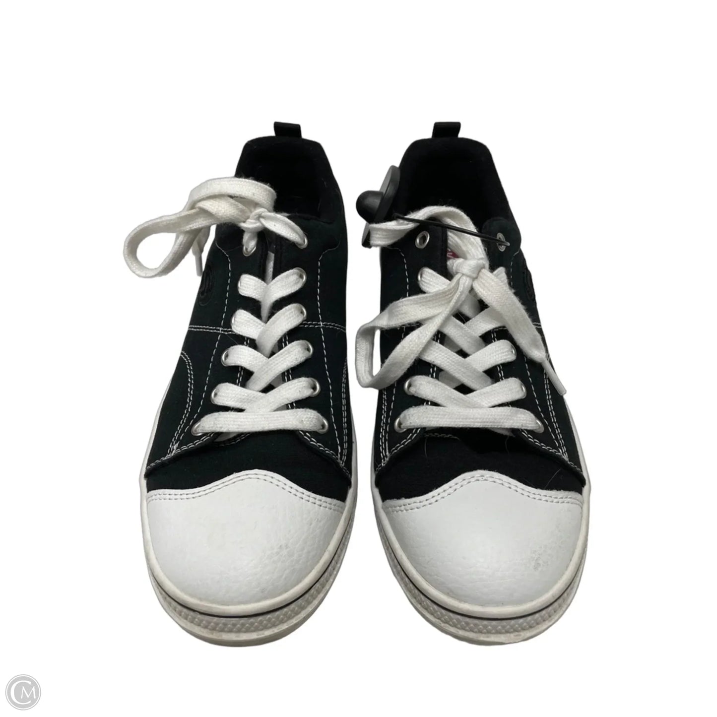 Shoes Sneakers By Skechers In Black & White