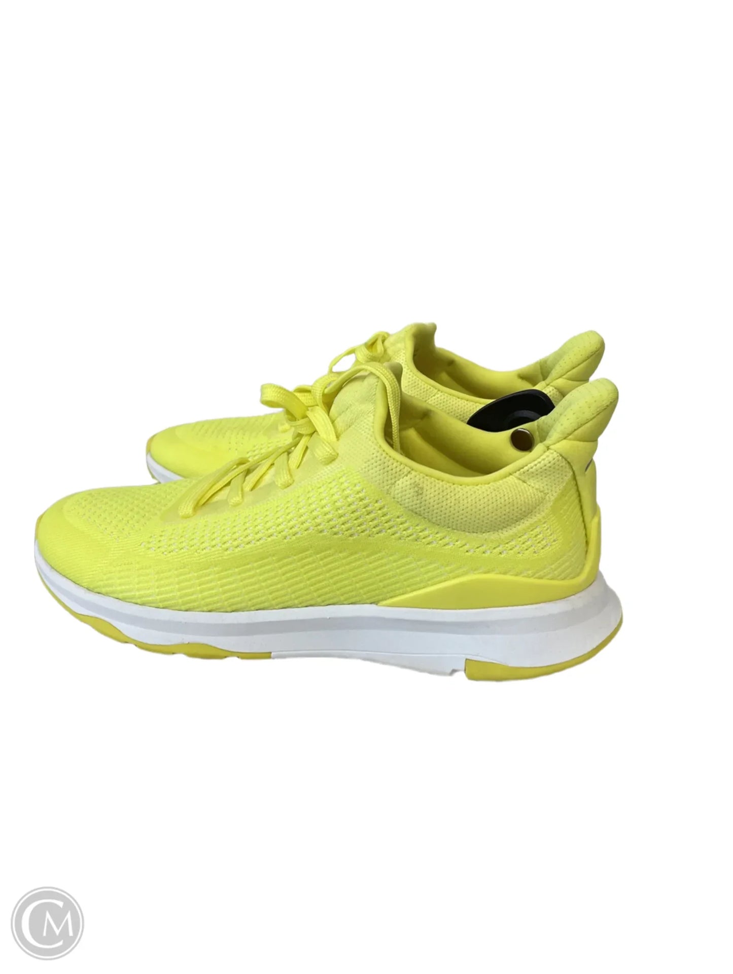 Shoes Athletic By Fitflop In Yellow, Size: 7.5