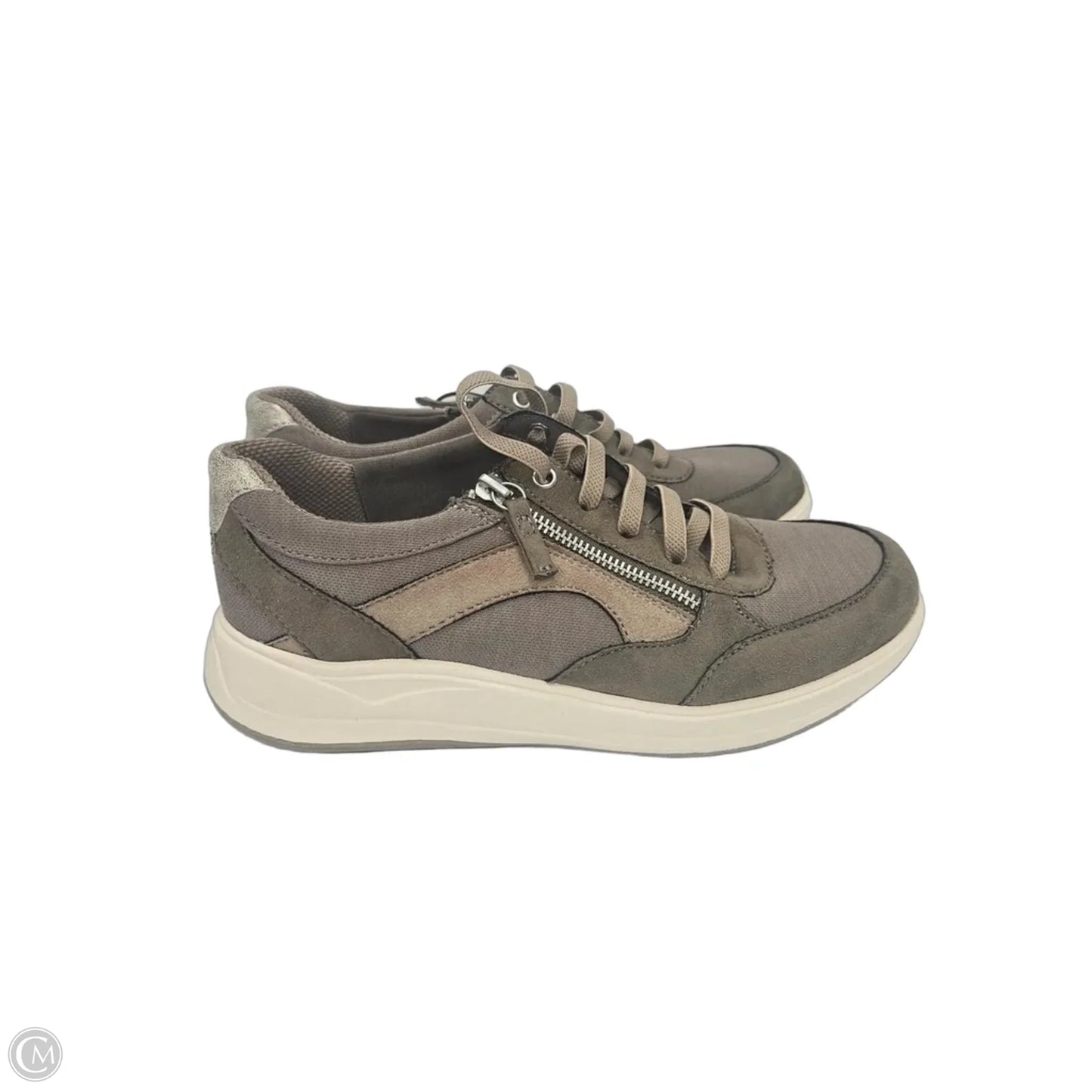 Shoes Sneakers By Bzees In Brown & Tan, Size: 9