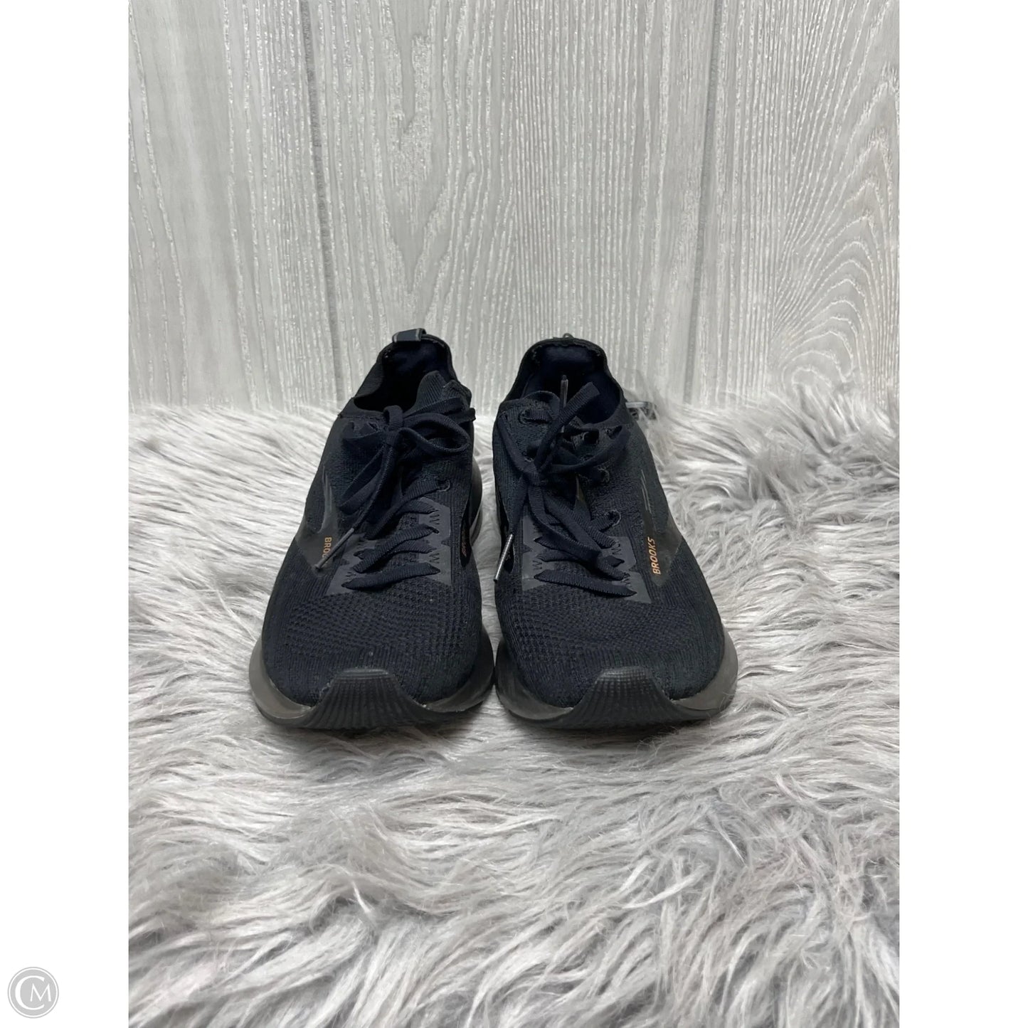 Shoes Athletic By Brooks In Black, Size: 8.5