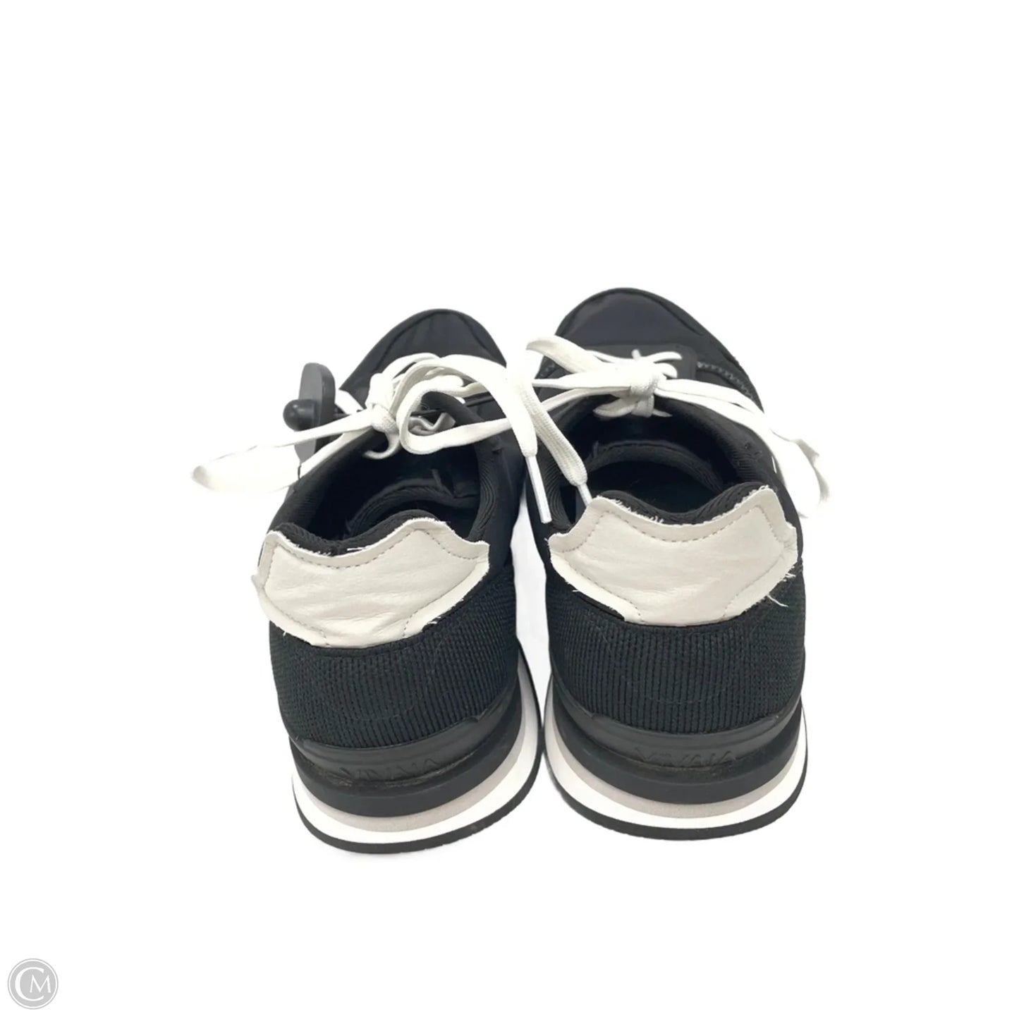 Shoes Sneakers By Vivaia In Black & White, Size: 10