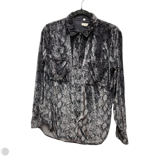 Top Long Sleeve By Pilcro In Snakeskin Print, Size: Xs