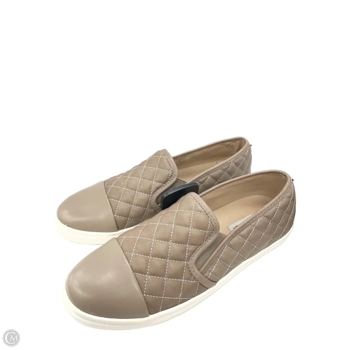 Shoes Sneakers By Steve Madden In Tan, Size: 11