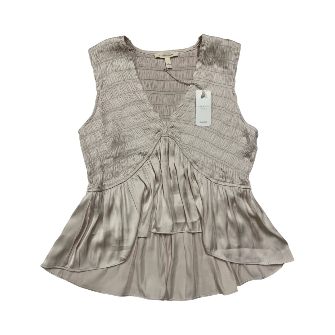 Top Sleeveless By Grade & Gather In Tan, Size:L