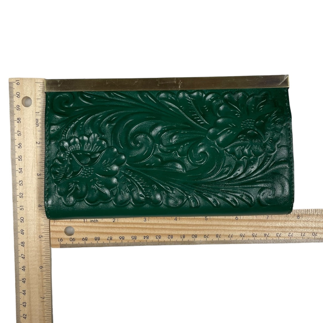 Wallet Designer By Patricia Nash In Green, Size:Large
