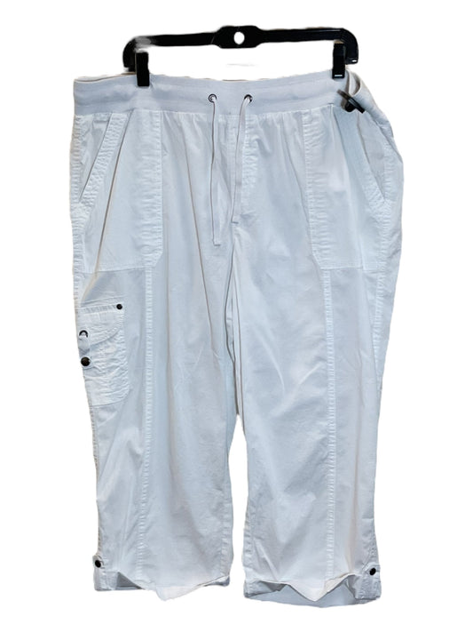 White Capris Clothes Mentor, Size 16