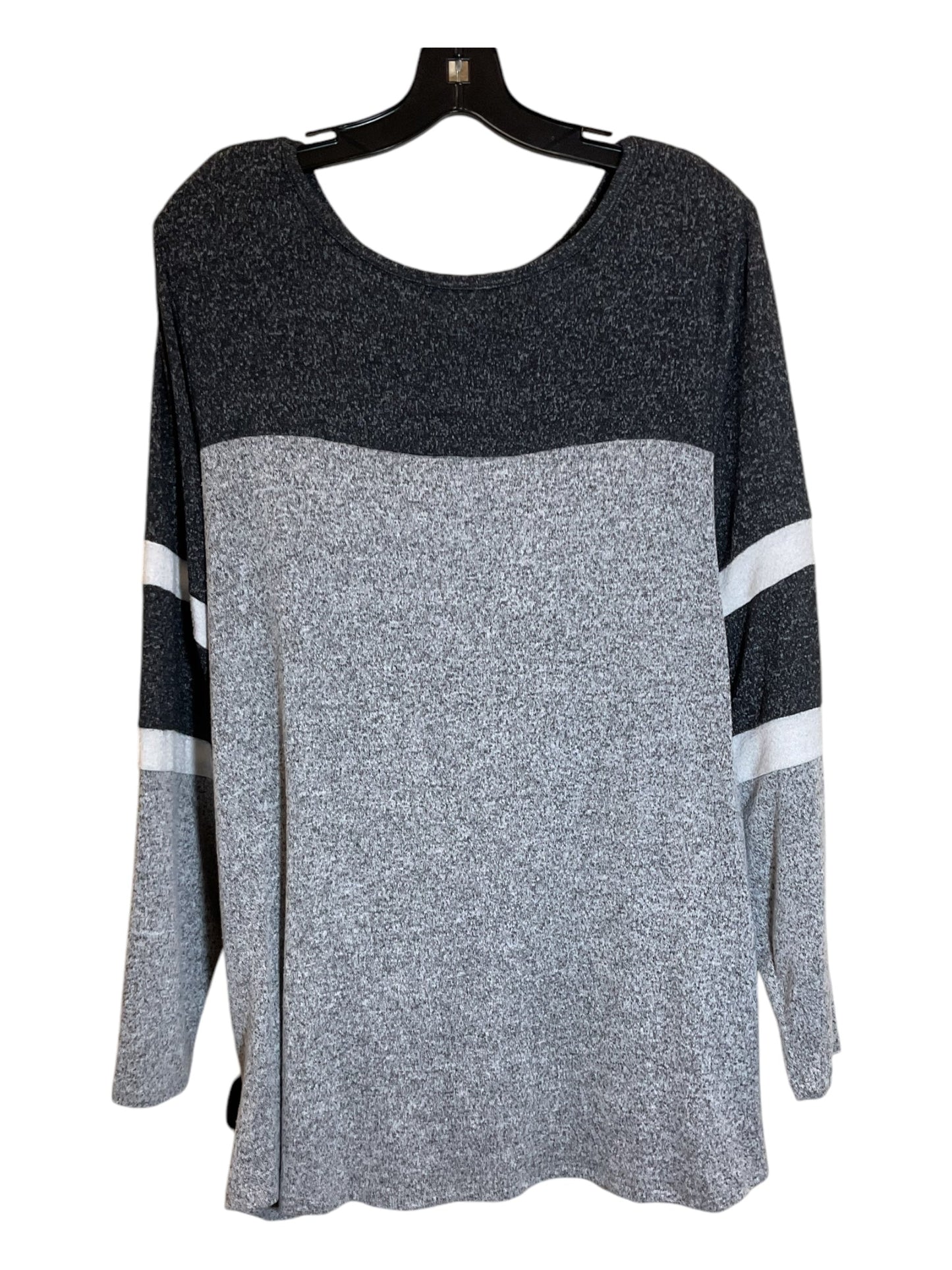 Top Long Sleeve By Maurices In Grey, Size: 2x