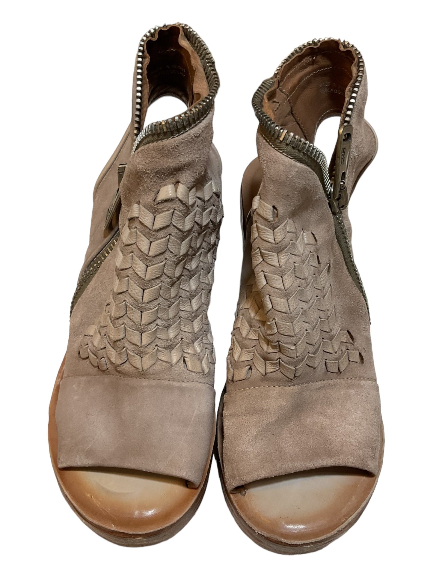 Tan Sandals Heels Wedge Cma, Size 8.5