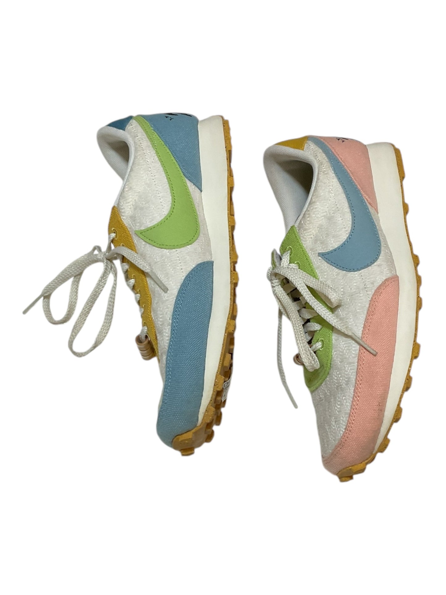 Shoes Sneakers By Nike In Multi-colored, Size: 8