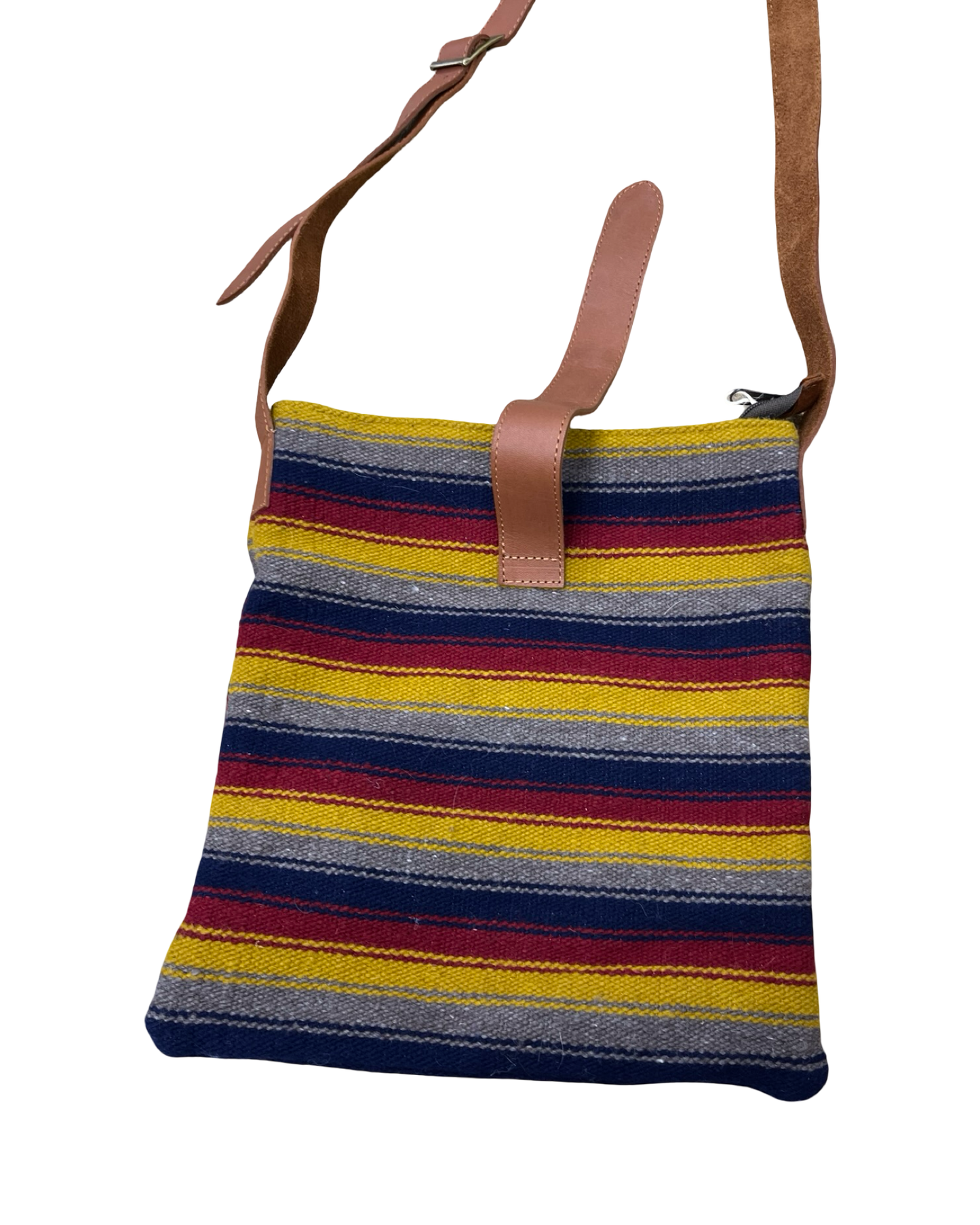 Crossbody By Clothes Mentor In Multi, Size:Medium