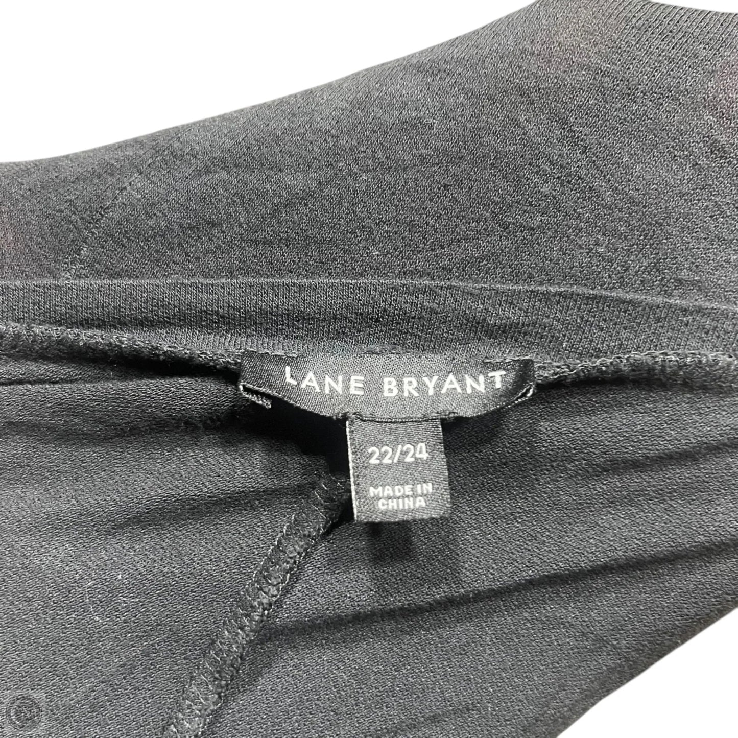 Tank Top By Lane Bryant In Black, Size: 22