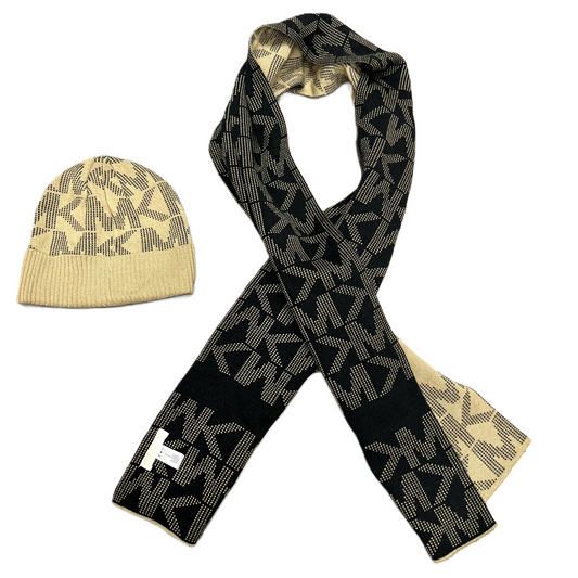 Scarf/Hat Designer By Michael By Michael Kors