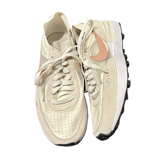 Shoes Sneakers By Nike In Cream & Pink, Size: 6.5