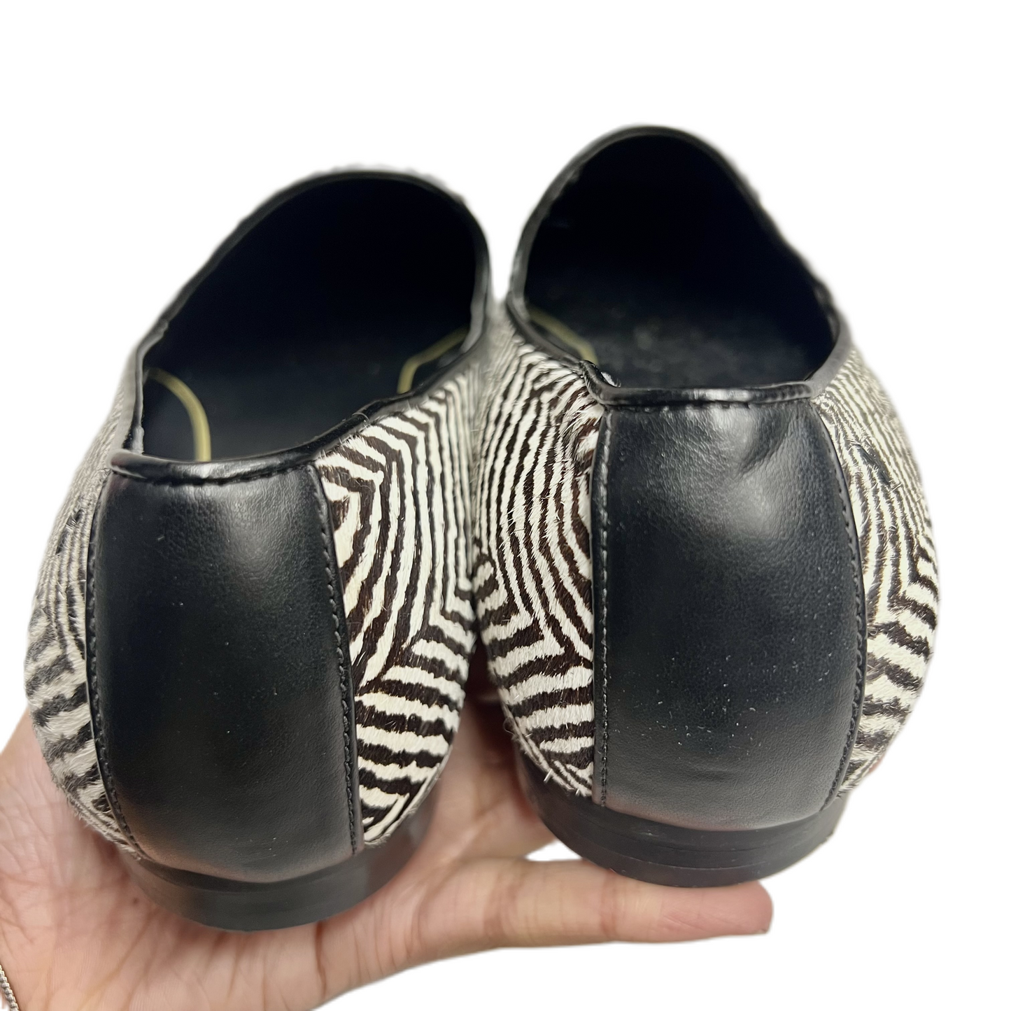 Shoes Flats By Vionic In Zebra Print, Size: 11