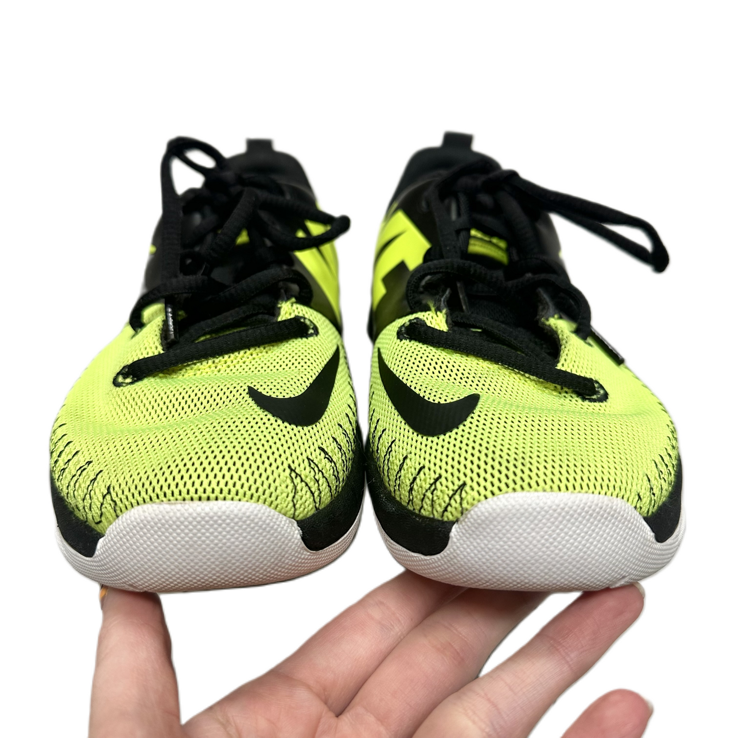 Shoes Sneakers By Nike In Black & Green, Size: 7