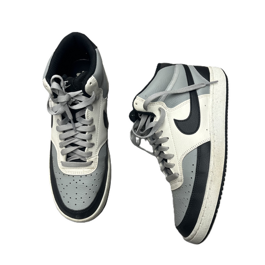 Shoes Sneakers By Nike In Black & Grey, Size: 8.5