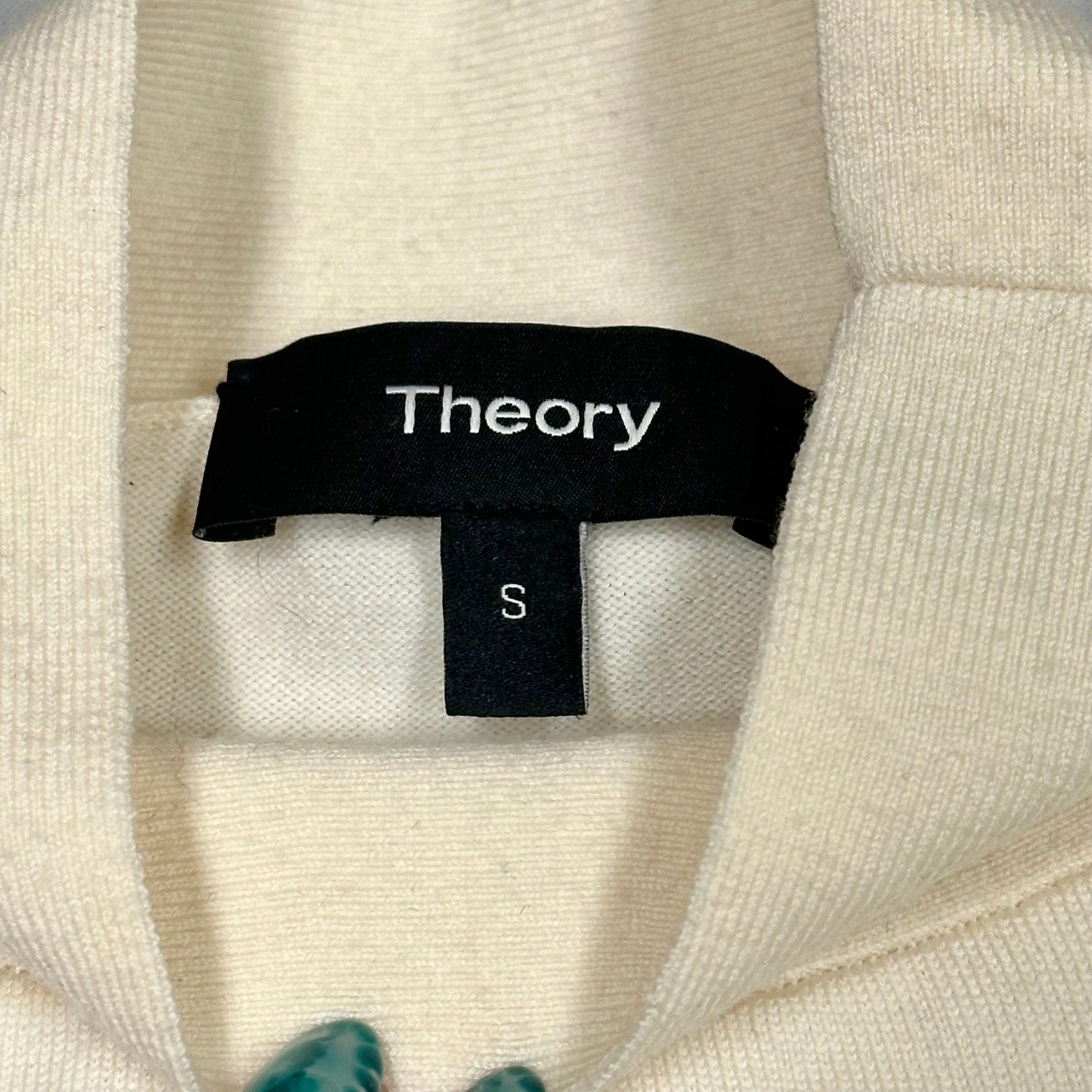 Sweater Short Sleeve By Theory In Cream, Size: S