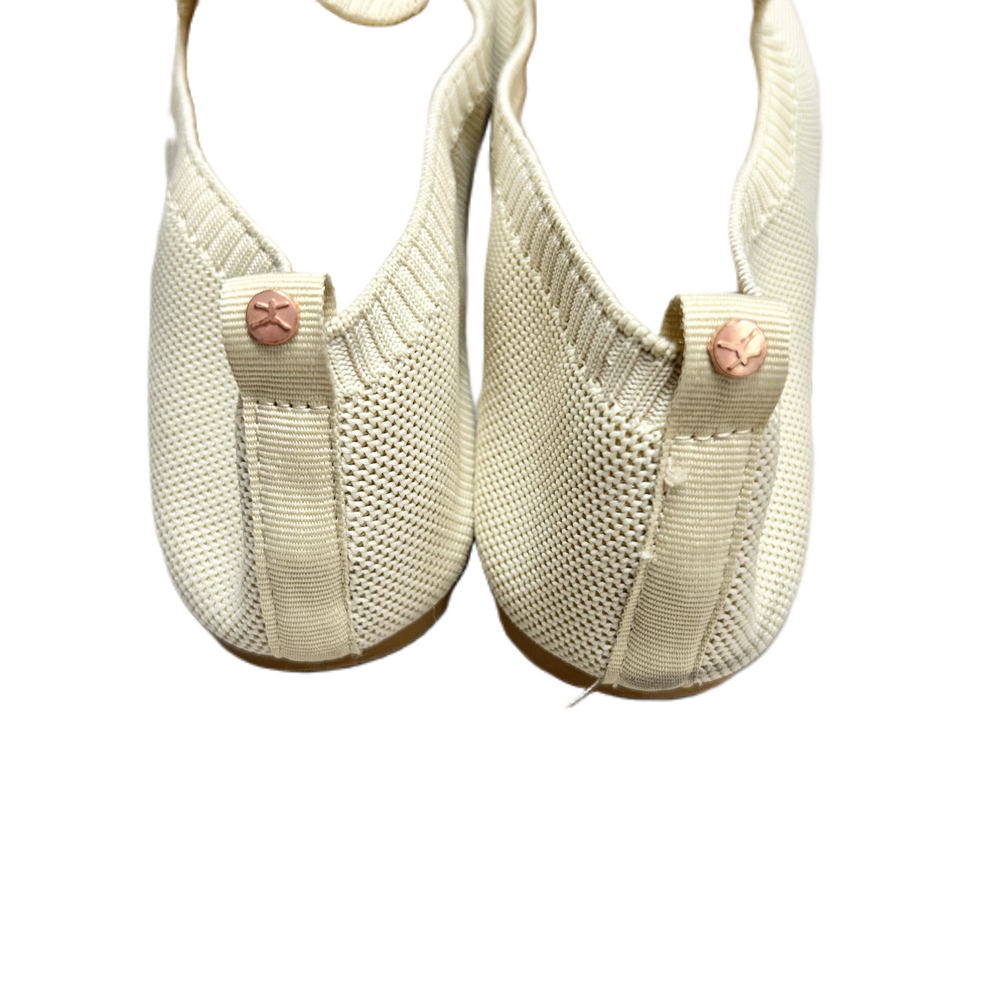 Shoes Flats By Danskin In Cream, Size: 8