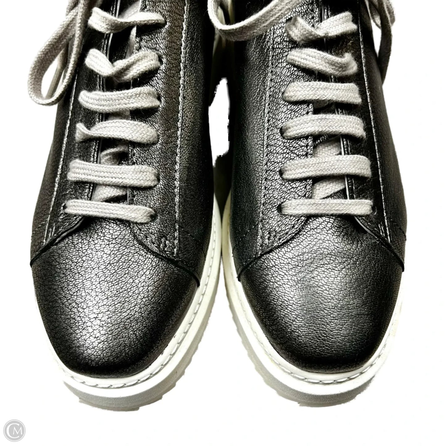 Shoes Sneakers By Homers Artisan In Silver, Size: 7