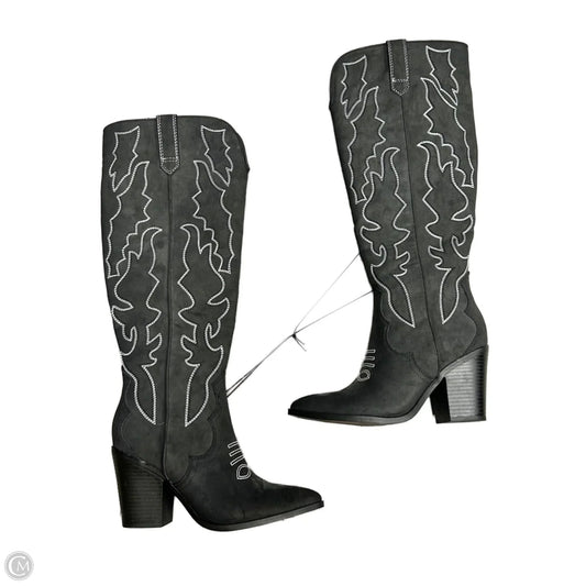 Boots Western By Forever 21 In Grey, Size: 6